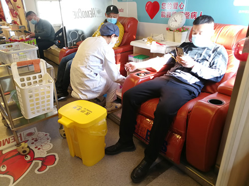 用熱血溫暖寒冷的冬日