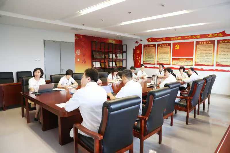 北京天壇醫(yī)院黨委書記岳小林為黨工團(tuán)支部宣講黨的二十屆三中全會(huì)精神